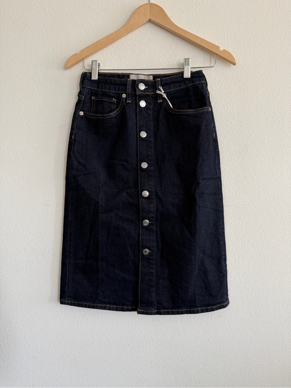 Everlane The Denim Pencil Skirt in Dark Wash, size 24